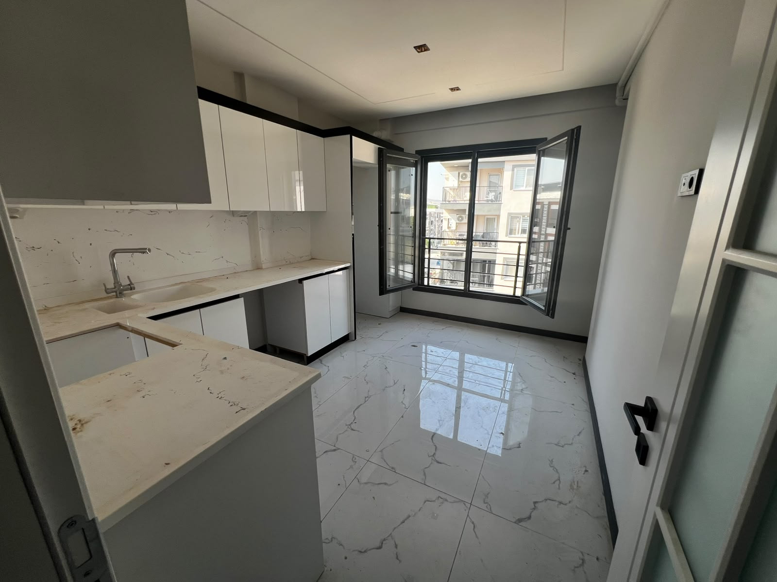 🏡 Atatürk Mahallesi'nde Lüks 4+1 Dubleks | 220 m² | Şahsi Otoparklı
