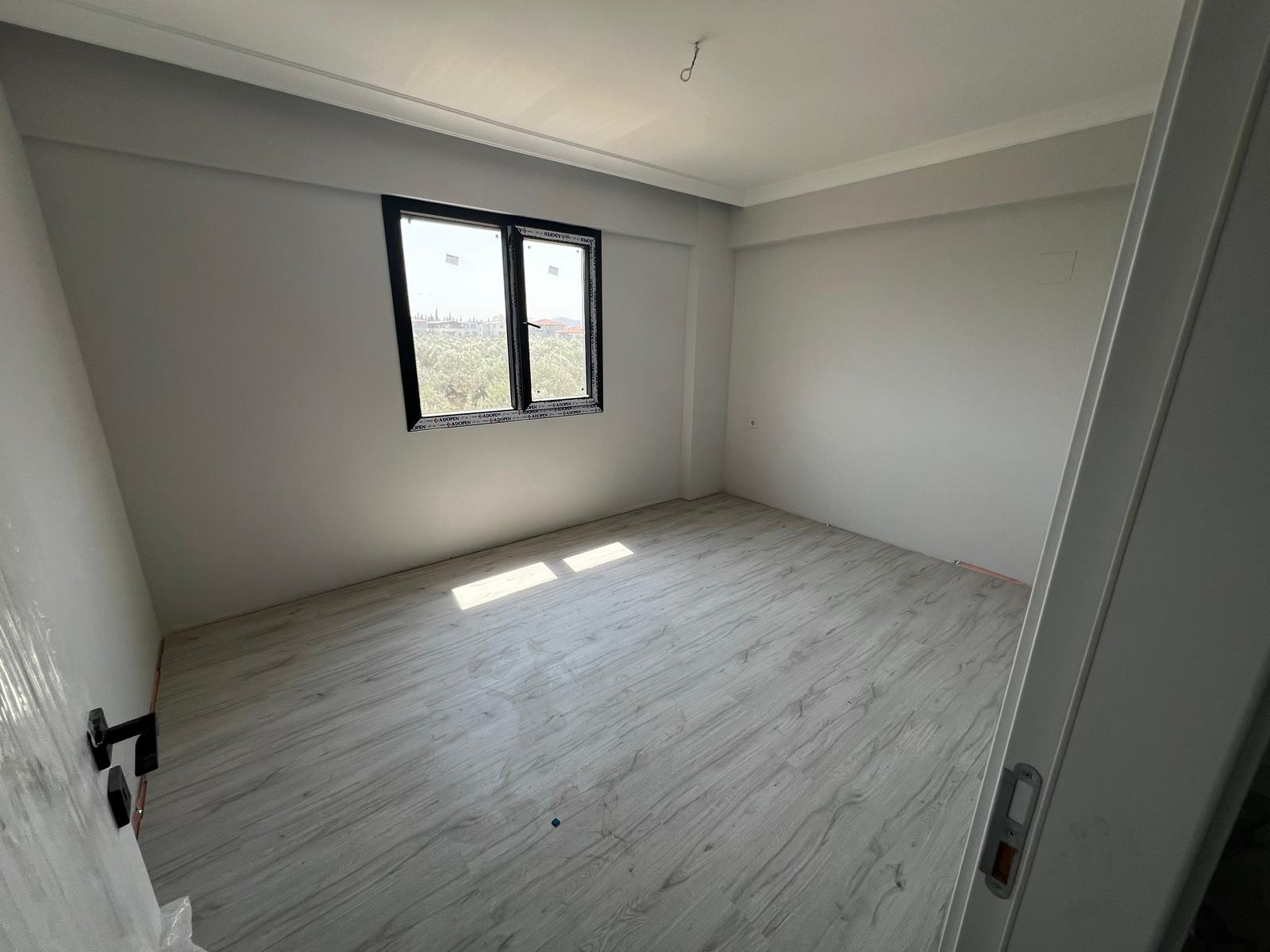 Akhisar Efendi Mahallesi'nde 3+1 Satılık Daire | 140 m² | Ring Yoluna 70 m