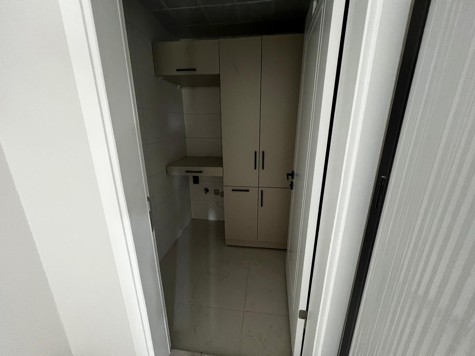 🏡 Akhisar'da Park Cepheli Ultra Lüks Sıfır 3+1 Daire | Kapalı Otoparklı