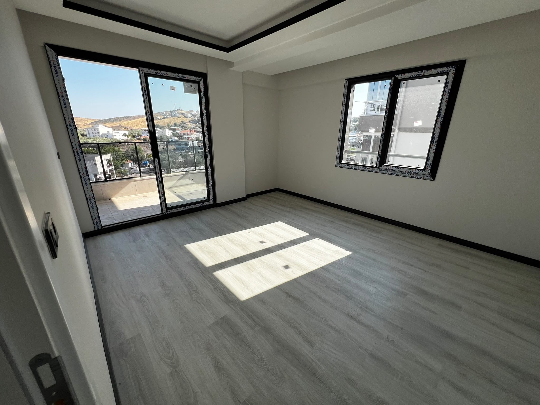 🏡 Cumhuriyet Mahallesi'nde 2+1 Satılık Daire | 90 m² | Geniş Balkon | Ring Yolu Üzeri