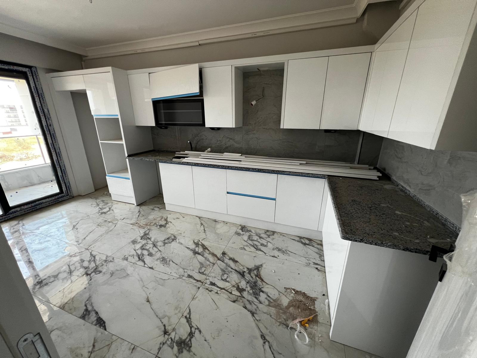 Akhisar Efendi Mahallesi'nde 3+1 Satılık Daire | 140 m² | Ring Yoluna 70 m