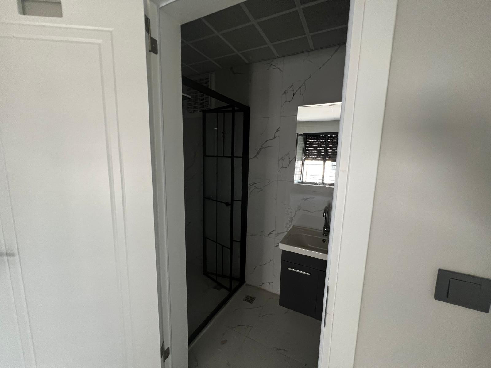 🏡 Akhisar'da Park Cepheli Ultra Lüks Sıfır 3+1 Daire | Kapalı Otoparklı