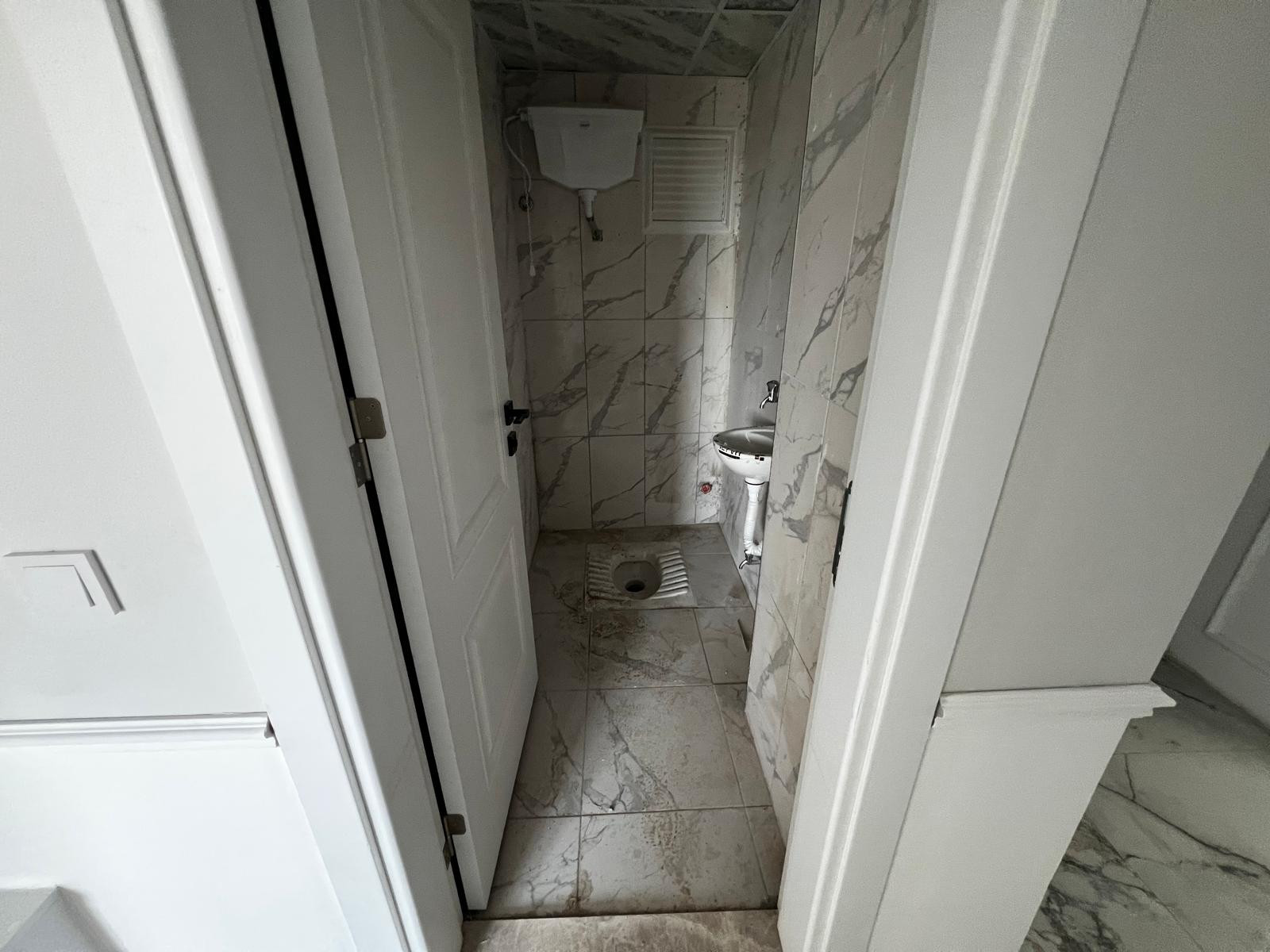 Akhisar Efendi Mahallesi'nde 3+1 Satılık Daire | 140 m² | Ring Yoluna 70 m